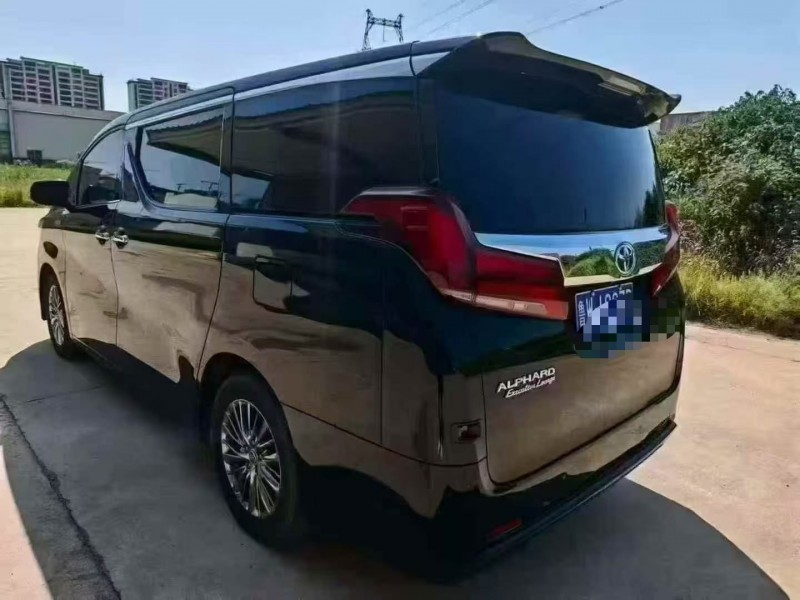 东营20年丰田埃尔法7