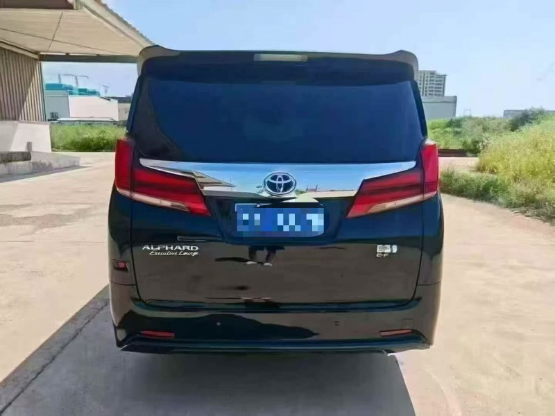 东营20年丰田埃尔法9