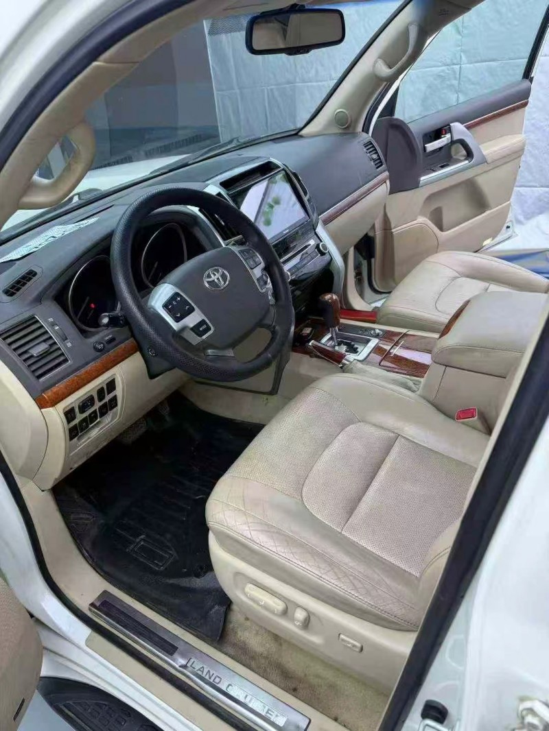 惠州15年丰田兰德酷路泽6