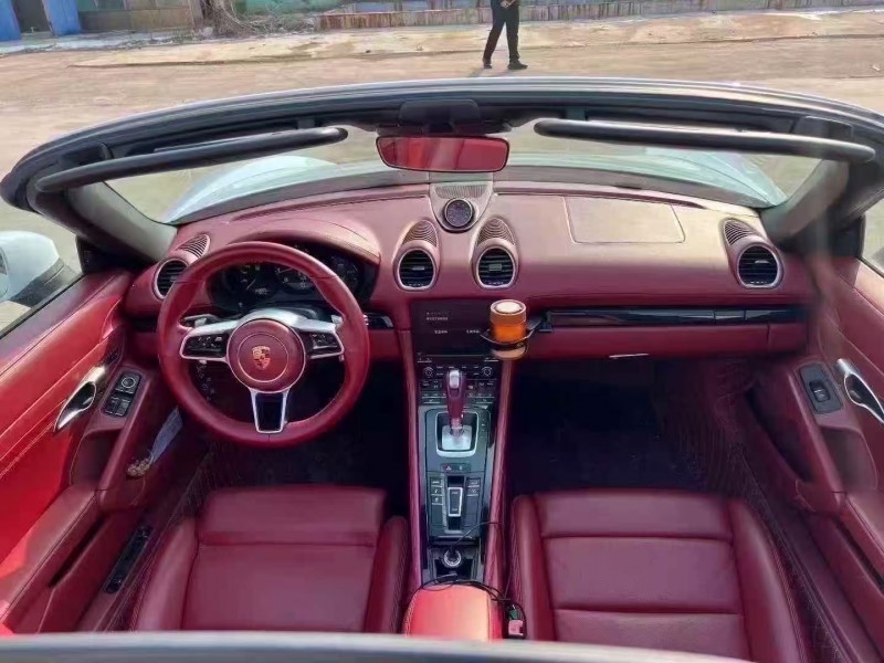 菏泽17年保时捷7184