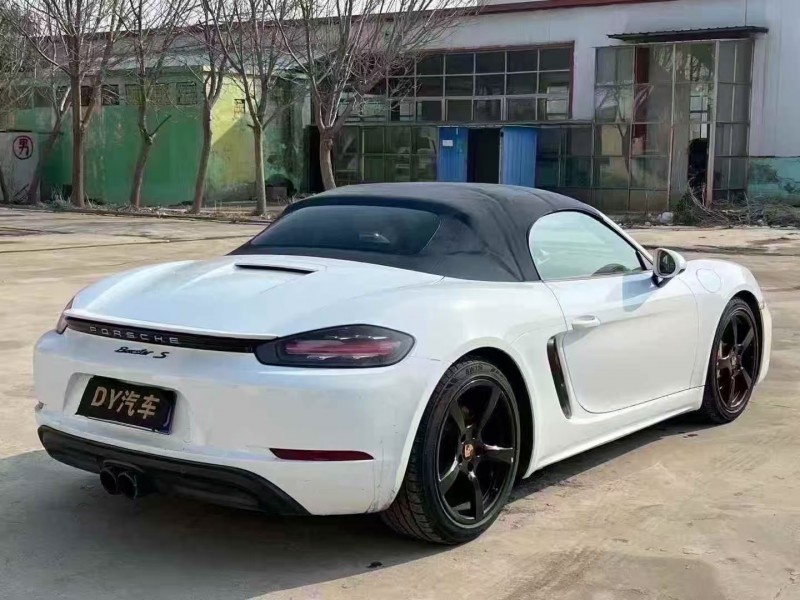 菏泽17年保时捷7187