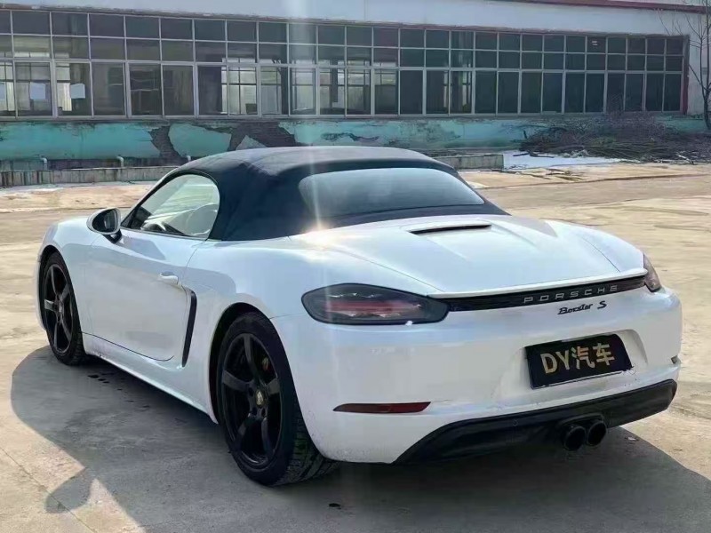 菏泽17年保时捷7188