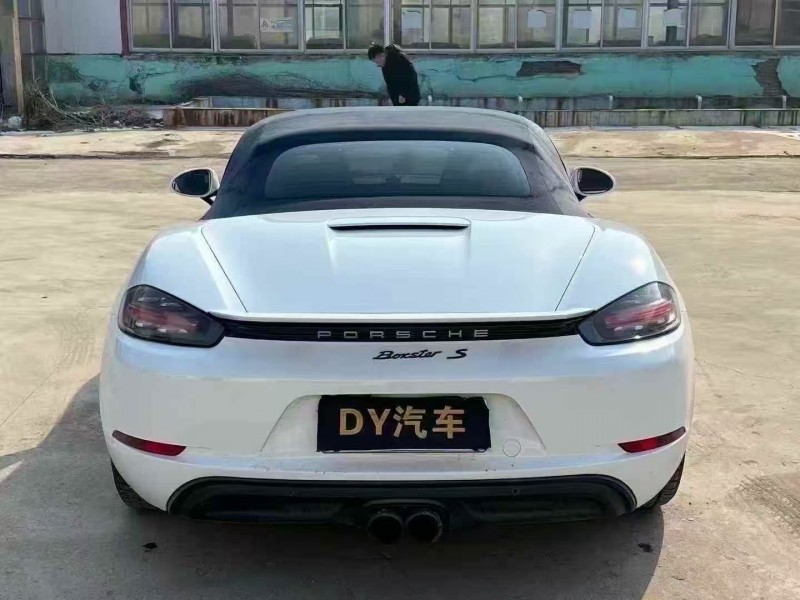 菏泽17年保时捷7189