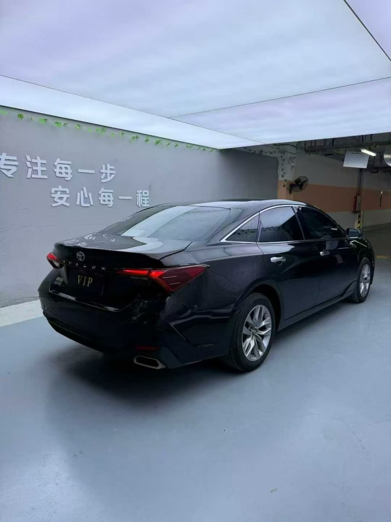 惠州21年丰田亚洲龙9