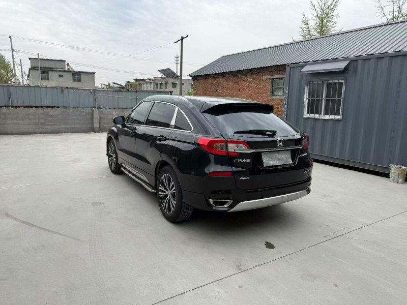 徐州17年本田冠道3