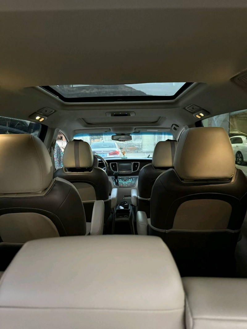 平凉14年别克GL86