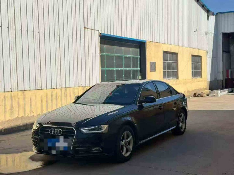 青岛16年奥迪A4L2