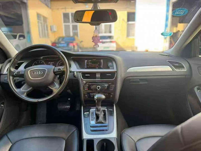 青岛16年奥迪A4L5