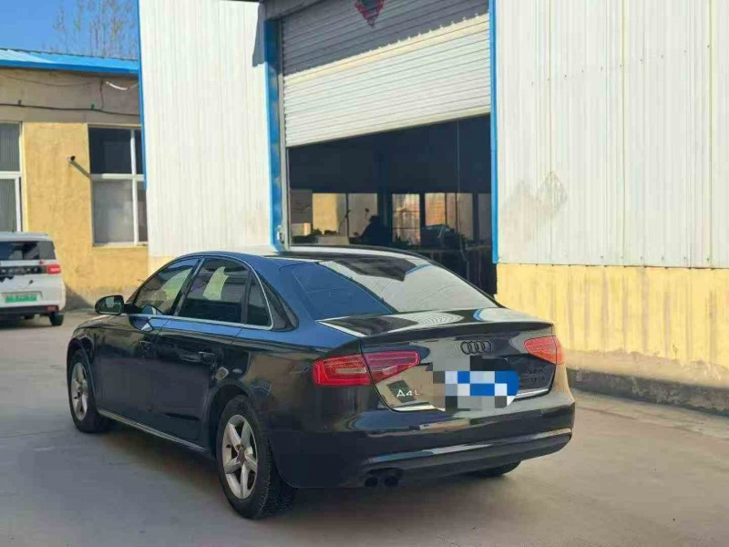 青岛16年奥迪A4L7