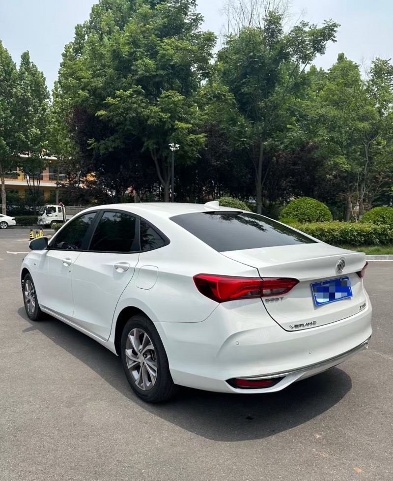 青岛23年别克威朗8