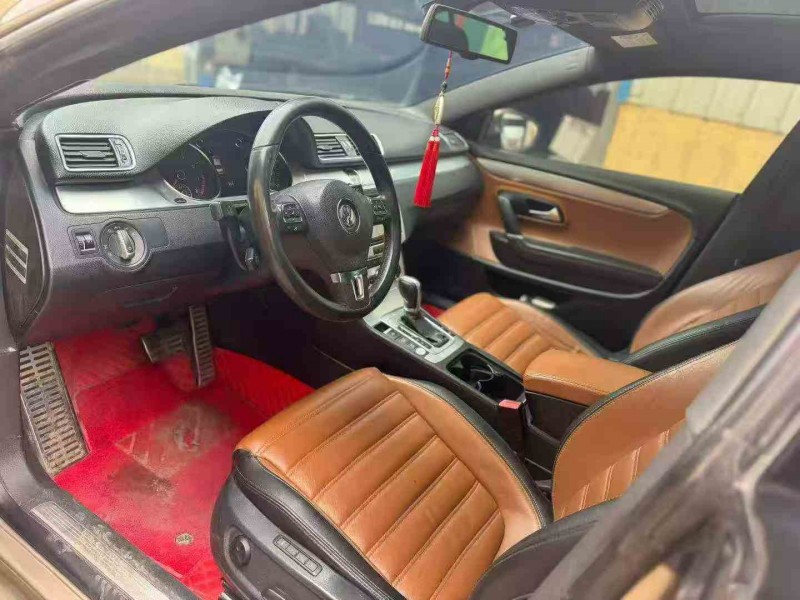 青岛15年大众CC4