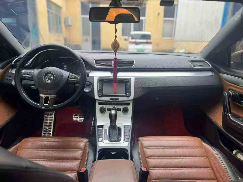 青岛15年大众CC5