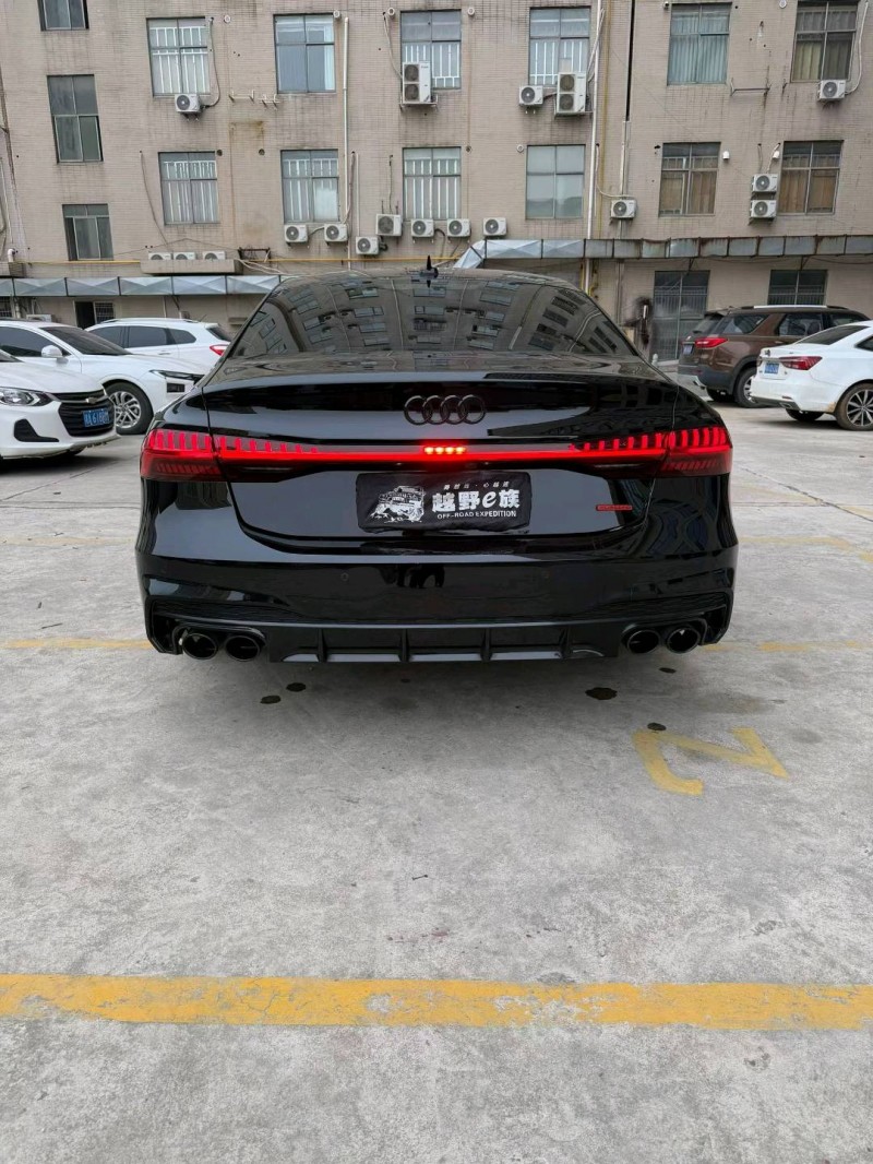 长沙24年奥迪A7L9