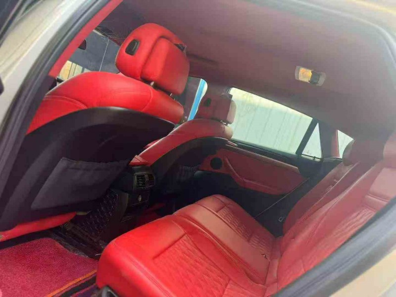 青岛10年宝马X66