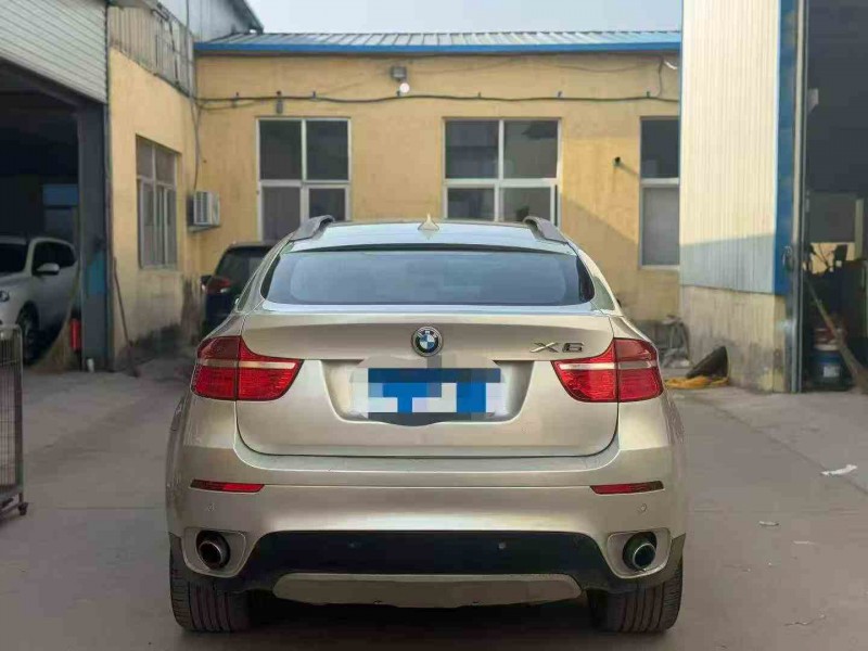 青岛10年宝马X69