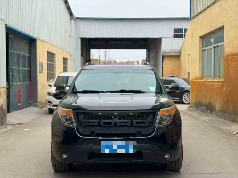 青岛15年福特探险者1