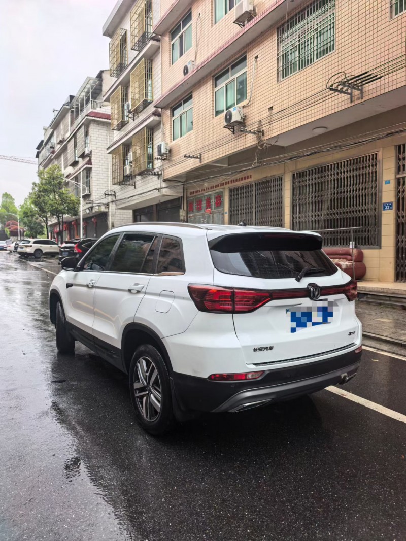 长沙25年长安汽车CS757