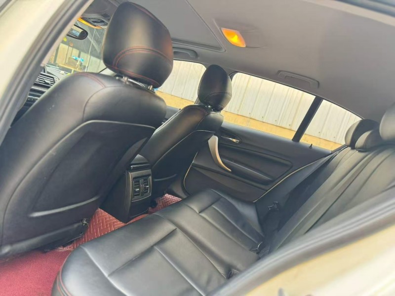 青岛14年宝马1系6