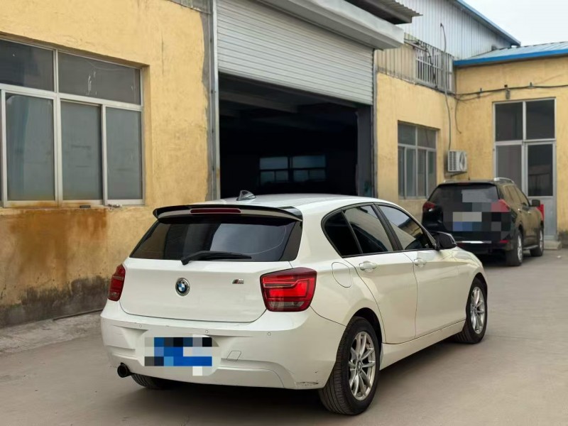 青岛14年宝马1系8