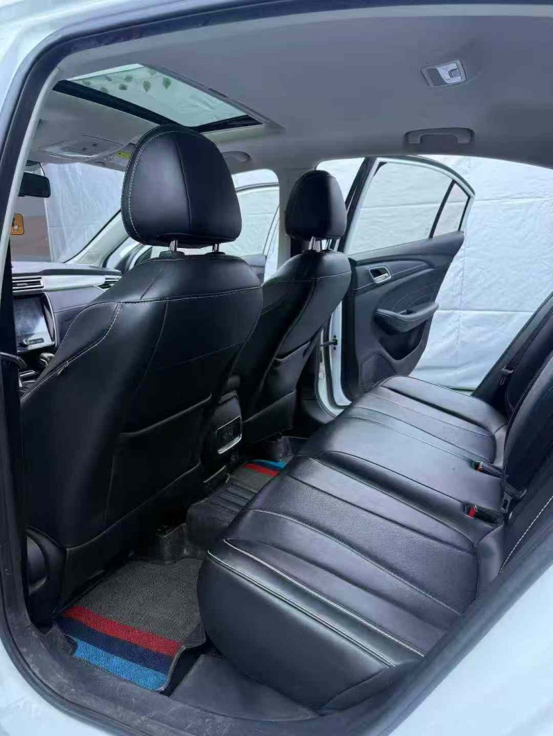 惠州21年荣威i55