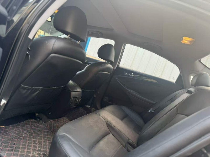 青岛15年现代索纳塔6