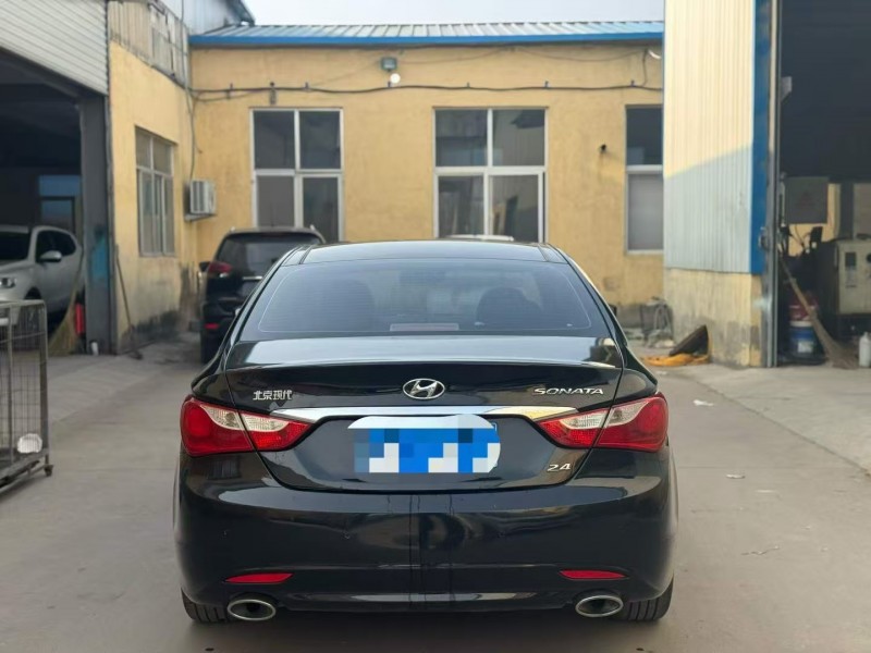 青岛15年现代索纳塔9