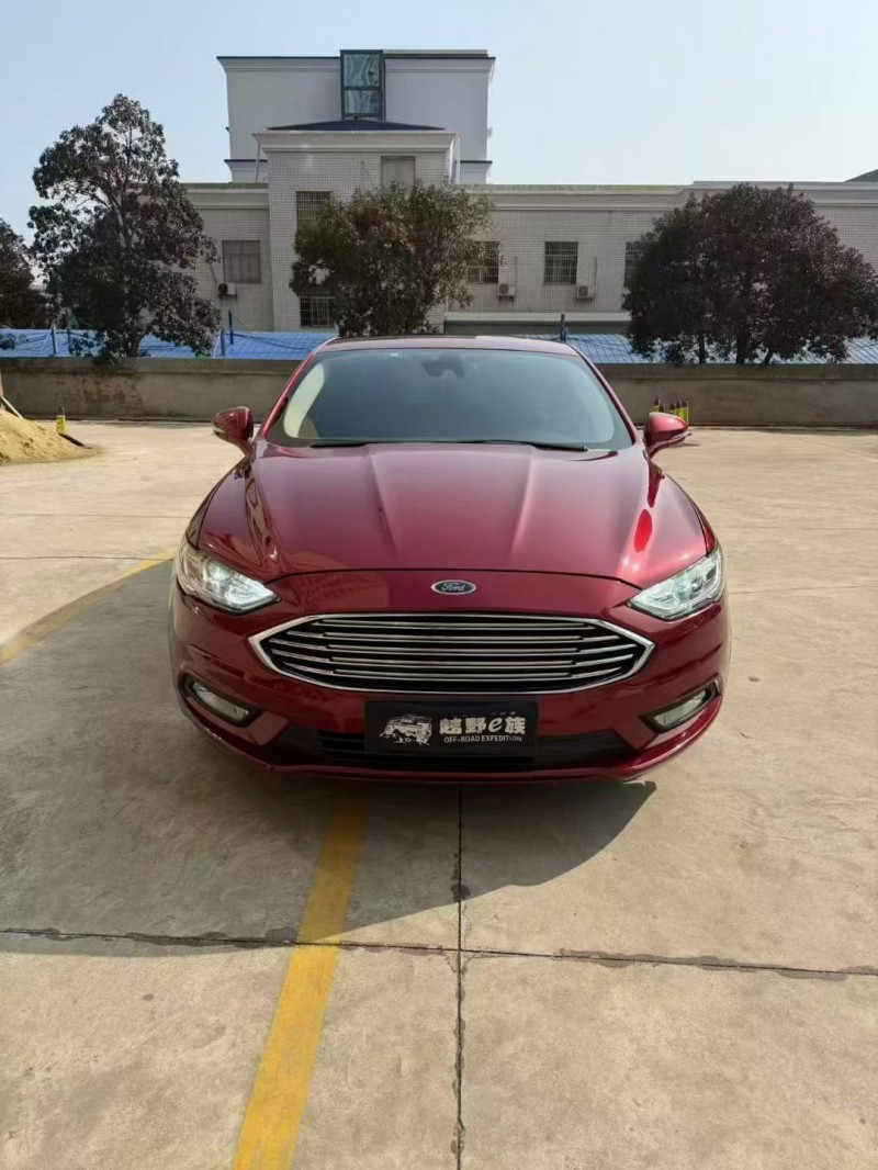 长沙17年福特蒙迪欧1