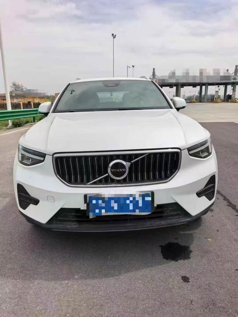 开封23年沃尔沃XC401