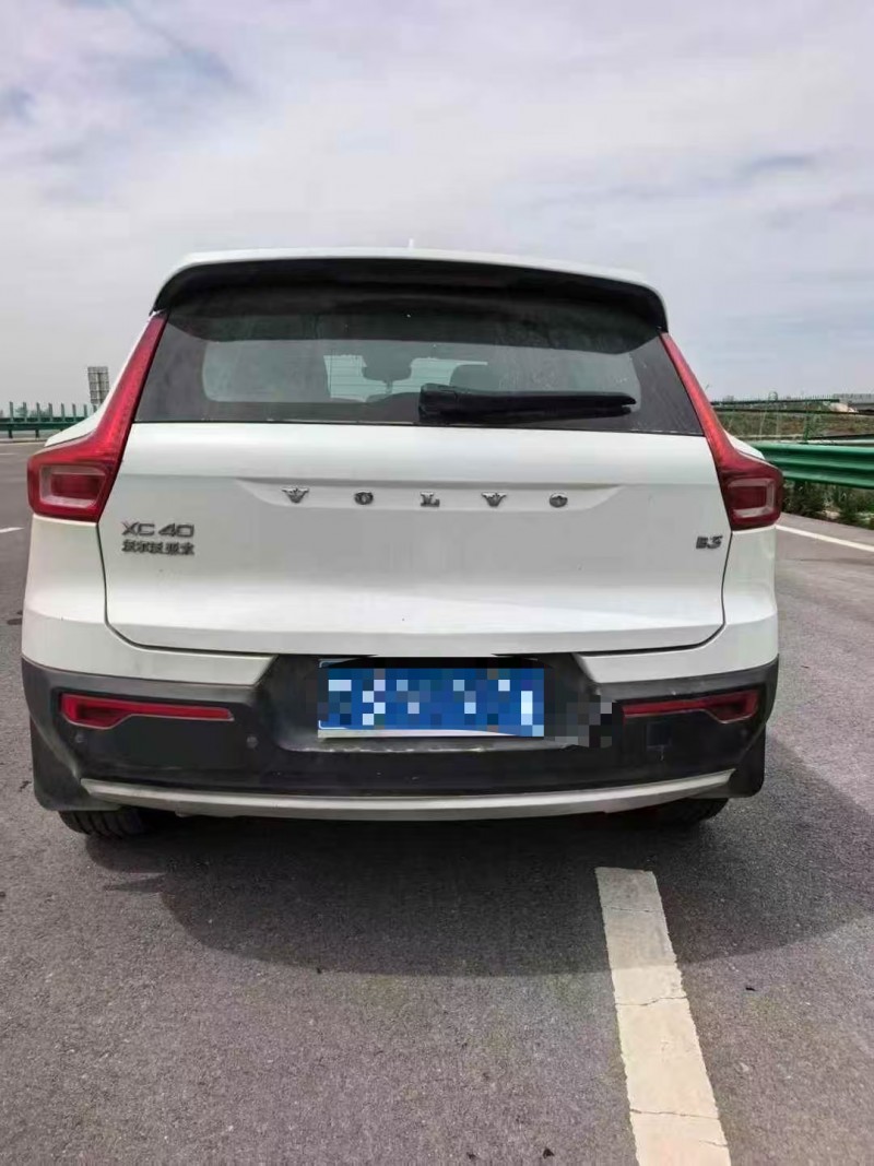 开封23年沃尔沃XC408