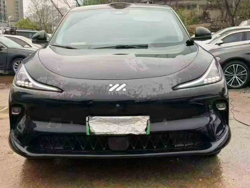 衡阳25年智己LS61