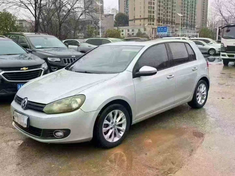 张家界13年大众高尔夫2