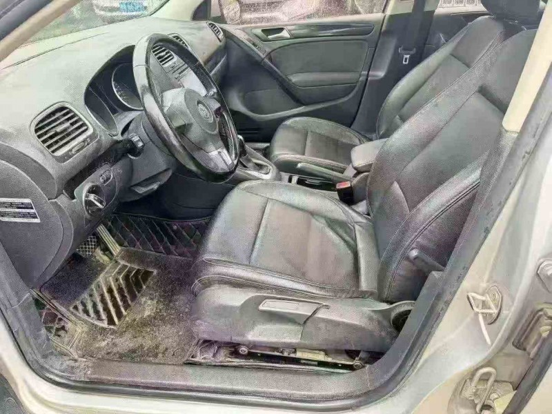 张家界13年大众高尔夫4