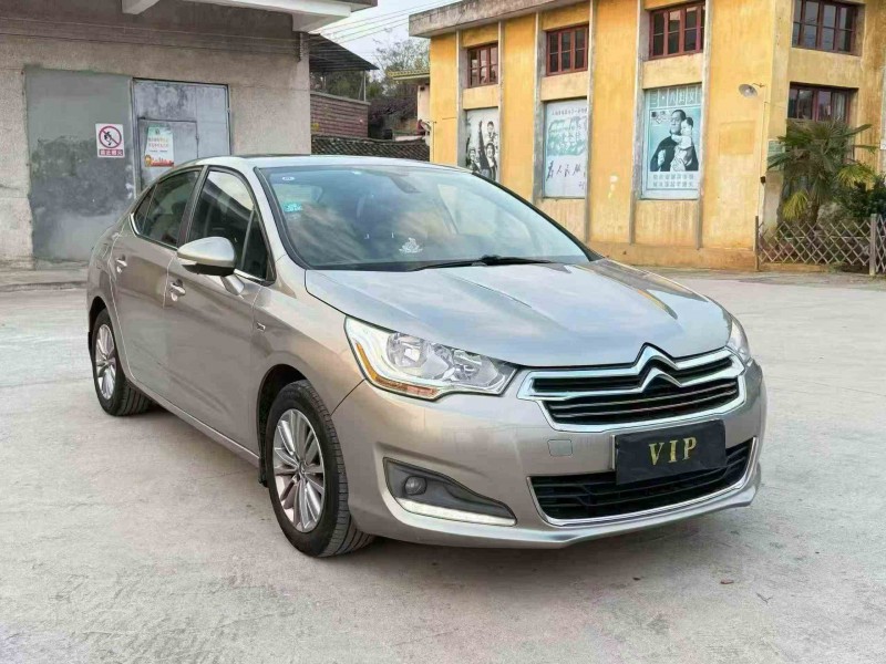 张家界15年雪铁龙C42