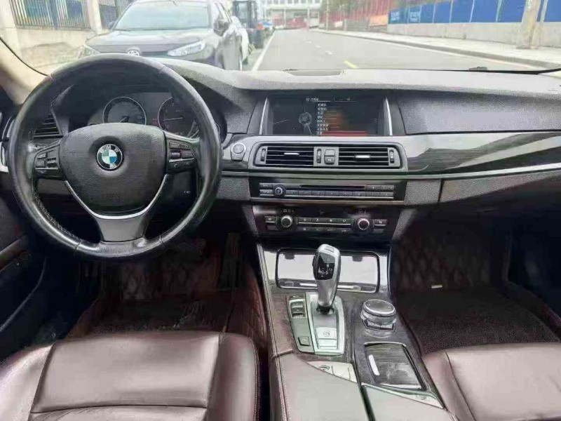 岳阳16年宝马5系6