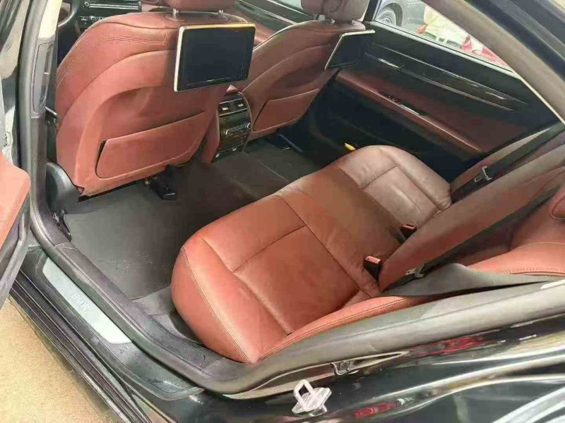 德阳13年宝马7系5