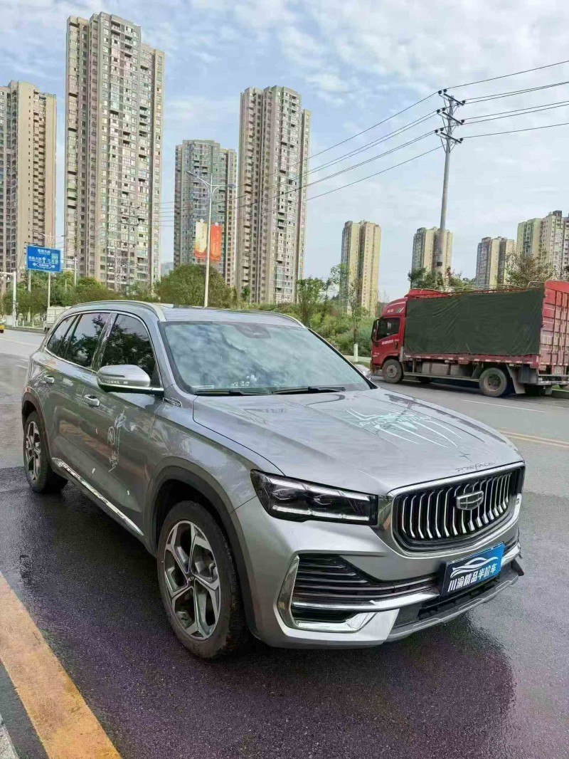 乐山24年吉利星越3