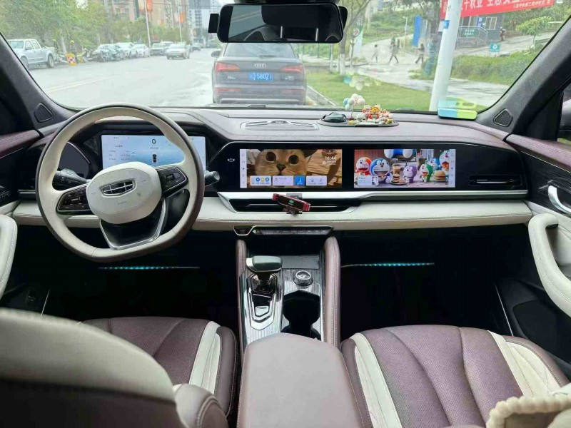 乐山24年吉利星越6