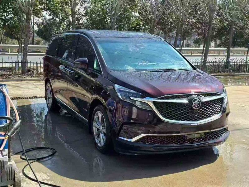 淮安21年别克GL82