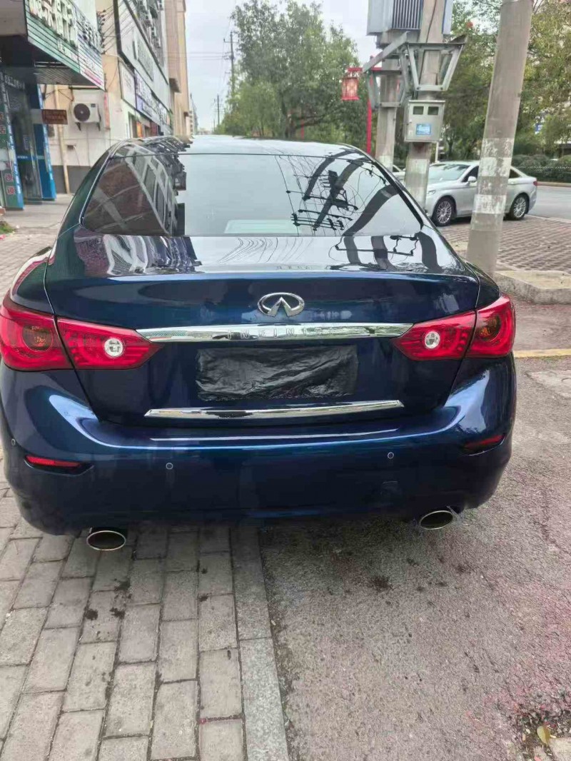 吉安17年英菲尼迪Q50L9