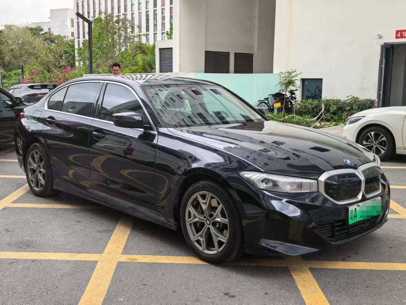 深圳23年宝马I36