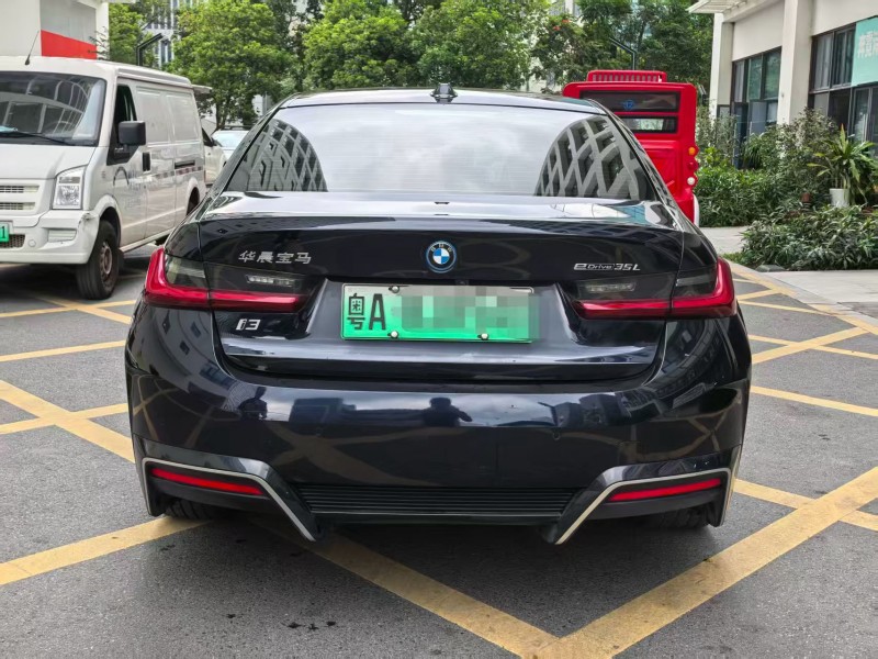 深圳23年宝马I38