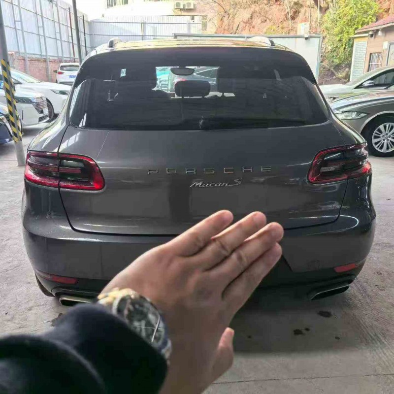 鹰潭15年保时捷Macan8