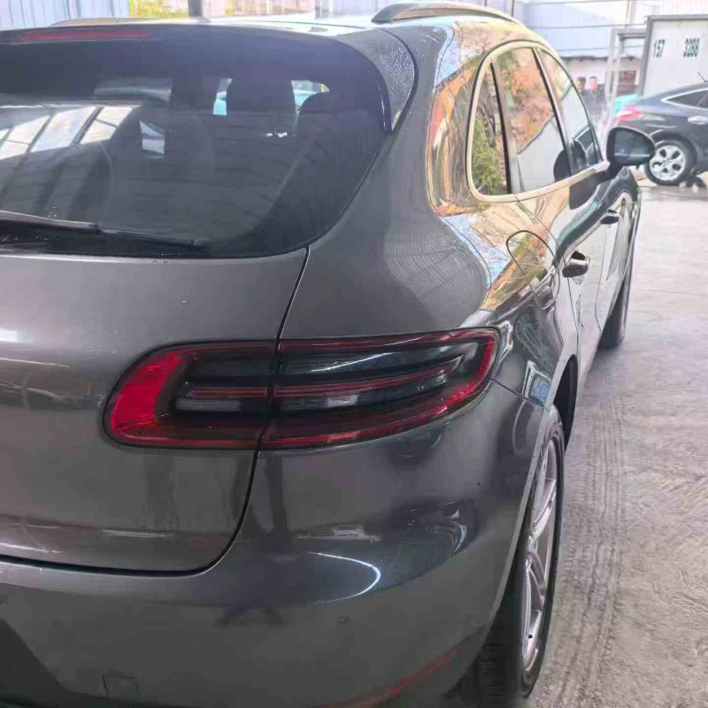 鹰潭15年保时捷Macan9