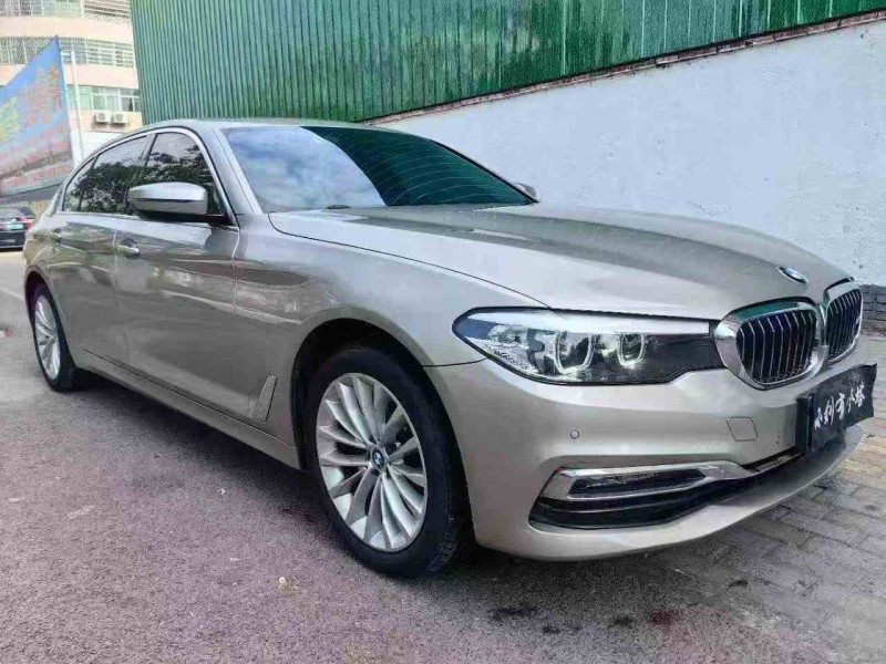 鹰潭19年宝马5系2