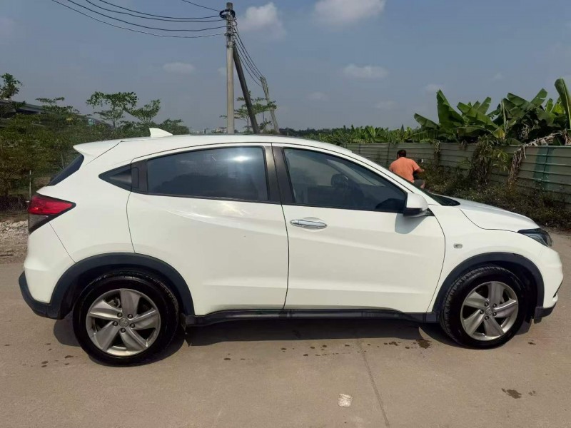 中山20年本田缤智3