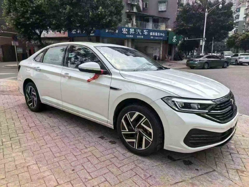 遂宁25年大众速腾2