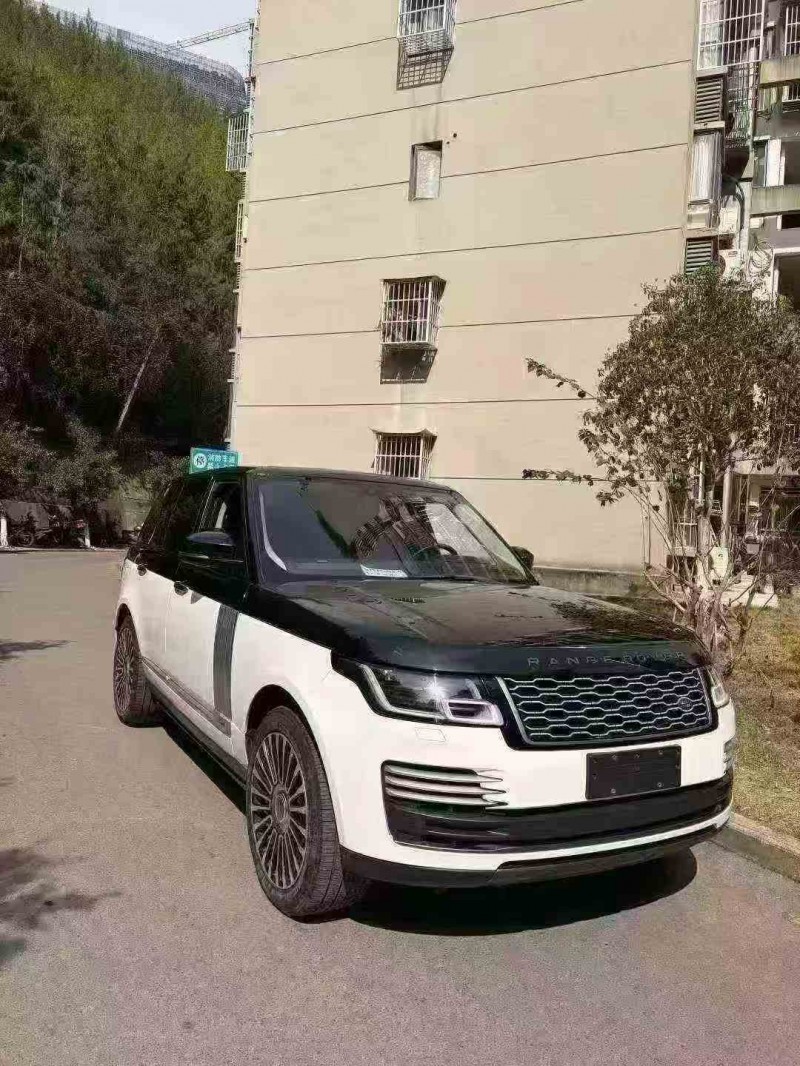 重庆19年路虎揽胜行政3