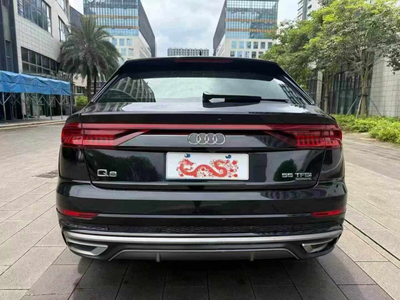 佛山20年奥迪Q89