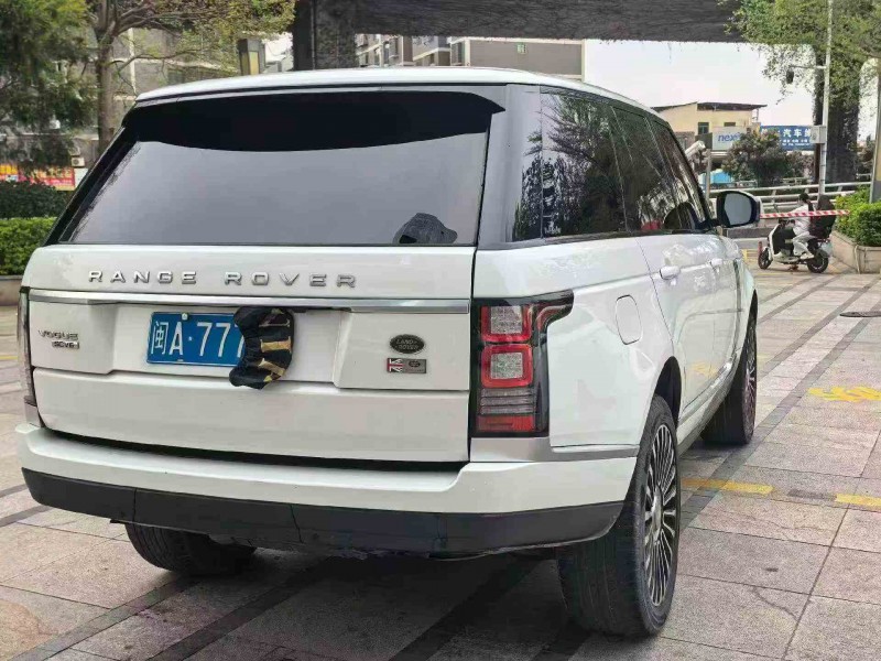 莆田15年路虎揽胜行政8