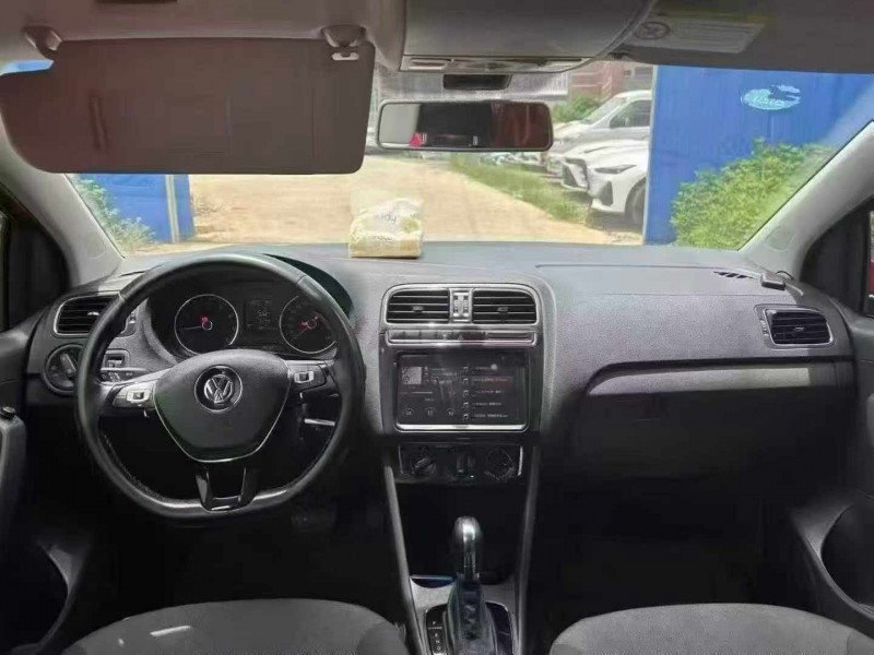 南宁17年大众polo5